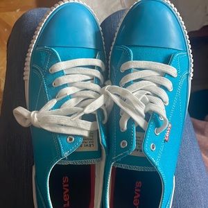 Levi’s sneakers